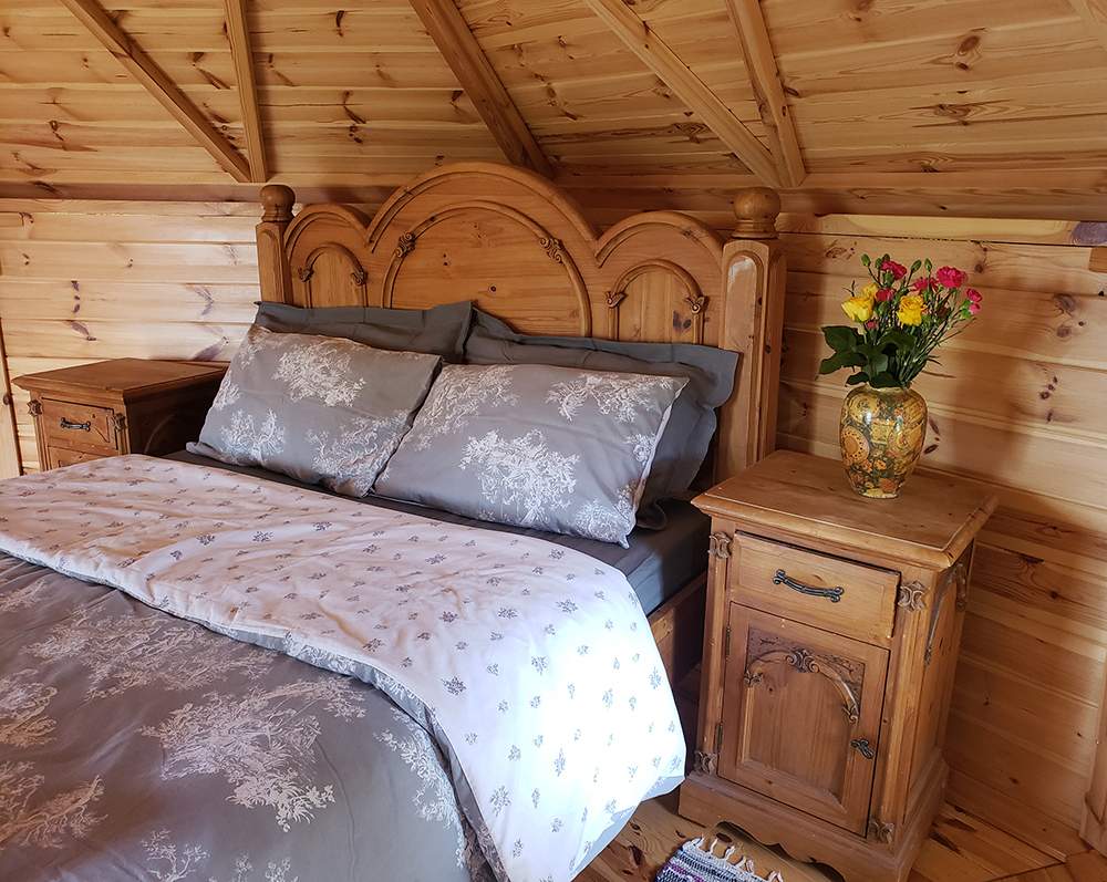 Inside King Glamping Pod